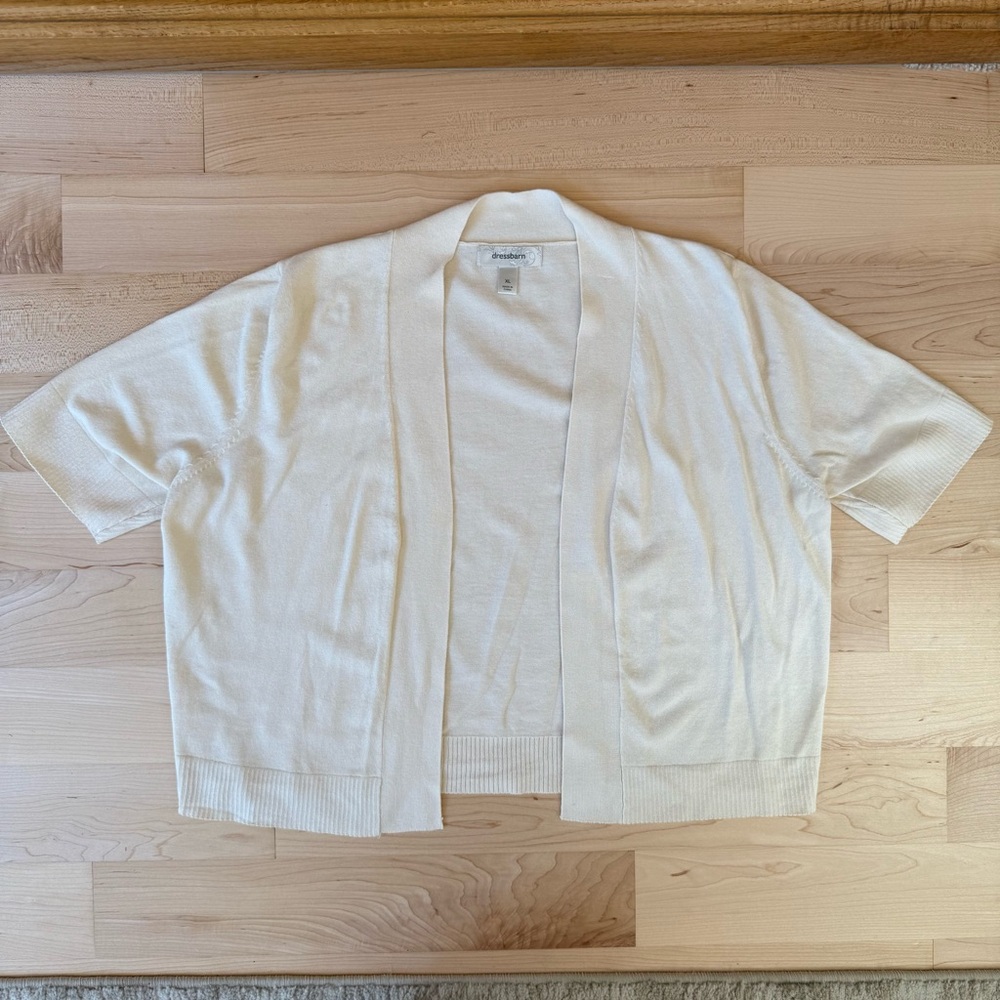 Dressbarn Cream Short-Sleeve Cardigan